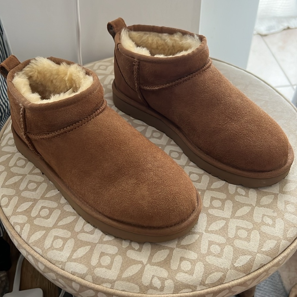 UGG Classic Ultra Mini - Chesnut